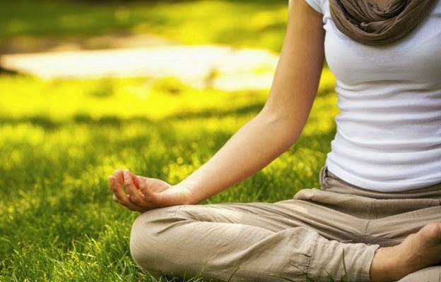 Как да започнем новия ден 3 624-400-meditaciia-zhena-pochivka