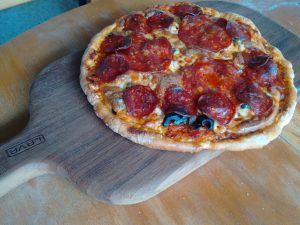 Италианска пица на LAVA чугунено плато 32 IMG 20170618 153751338