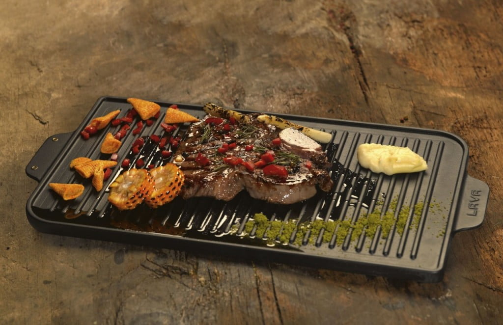 Месо с вкус на грил 1 26x47 grıl 4314