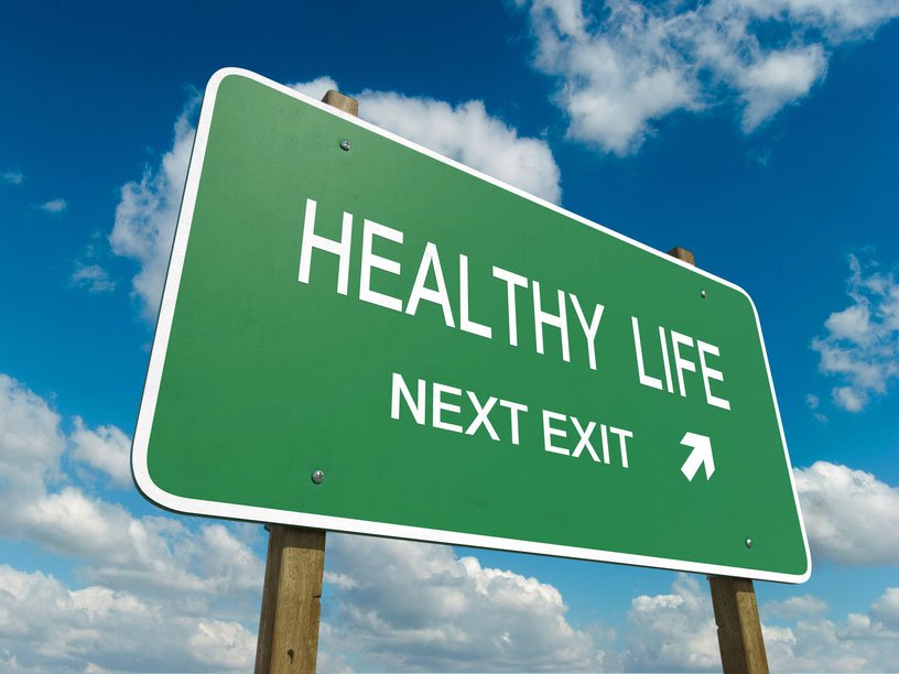 Активни акценти 1 A heathy life road sign