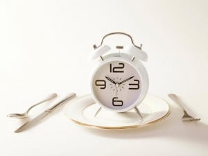 HE clock on plate thinkstock s4x3 lg